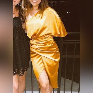 DO+BE one shoulder gold midi dress